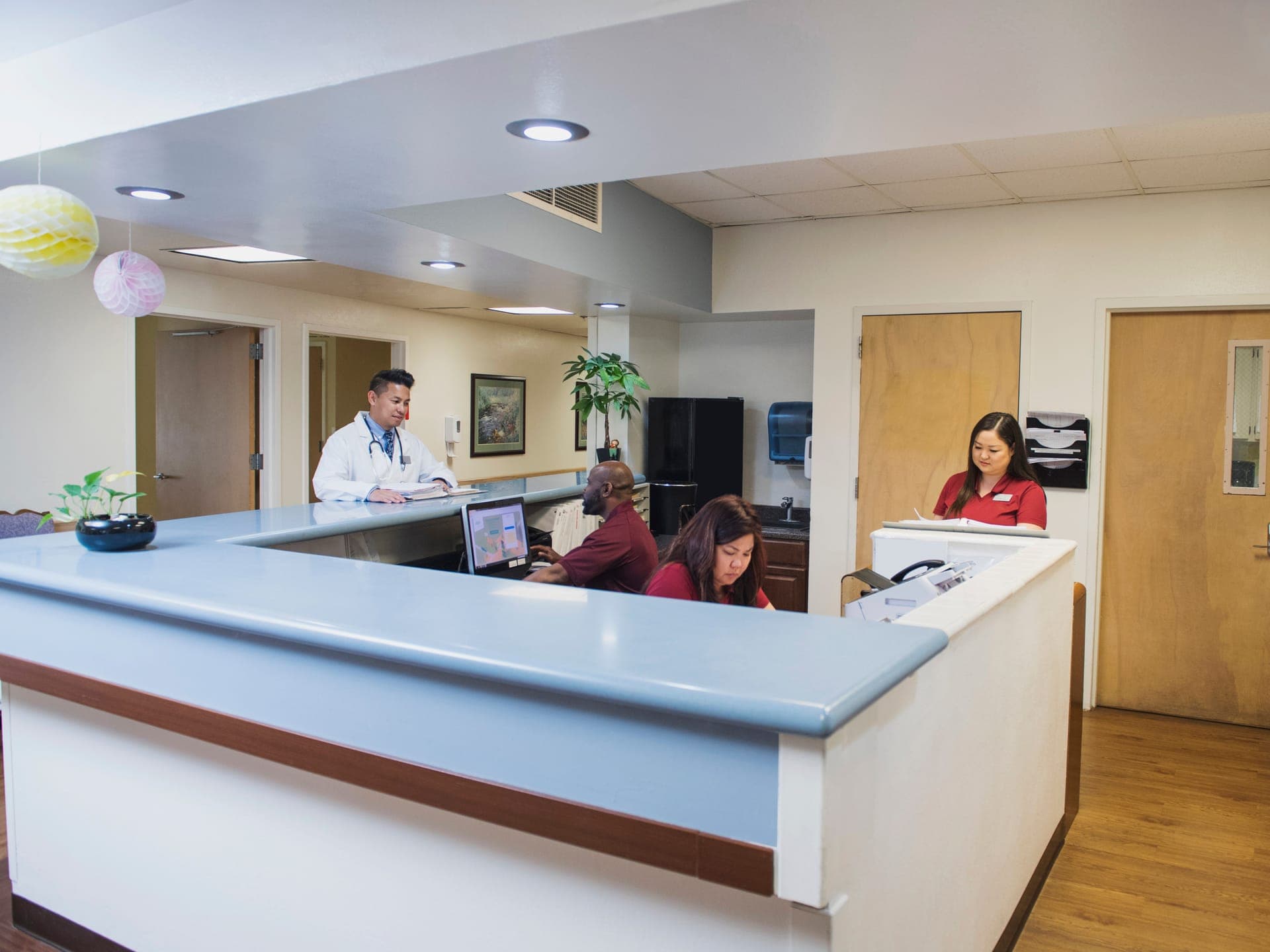Hall d'accueil d'un établissement de santé